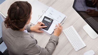 Job and Salary Outlook for Accountants